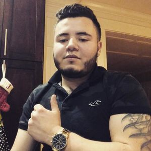 Meet your Posher, Jonathan